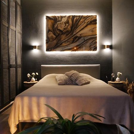 Sleep Inn - Black And Gold Loft Antwerp Cityview Exteriör bild