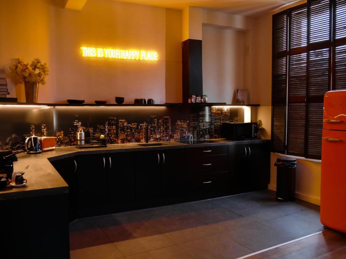 Sleep Inn - Black And Gold Loft Antwerp Cityview Exteriör bild